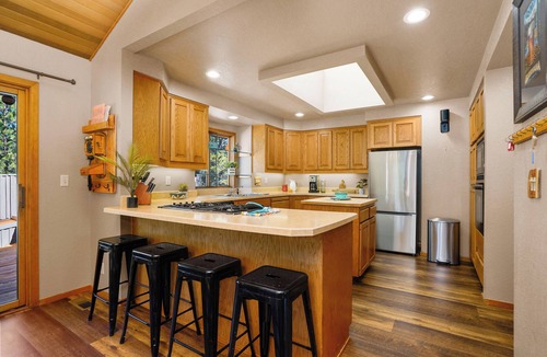 Deer Park House | The Lodge at Belknap 3