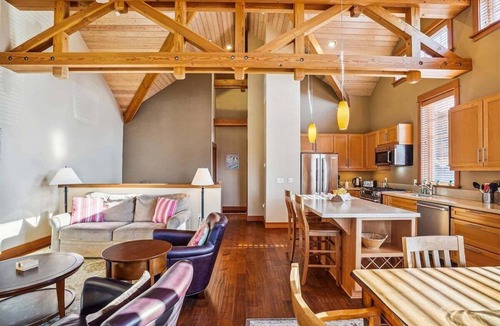 Tolovana Park House | The Lodges C-2 - 1 Block to the Beach!