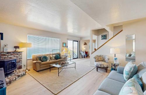 Gualala House | The Lookout Point
