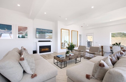 Eastern Malibu Apartment | The Malibu Penthouse