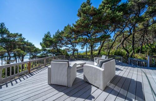 Logsden House | The Montage Seal Rock