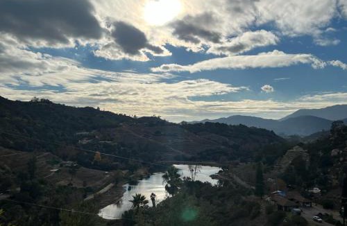 Fallbrook Villa | The most breathtaking Lake and Mountain View