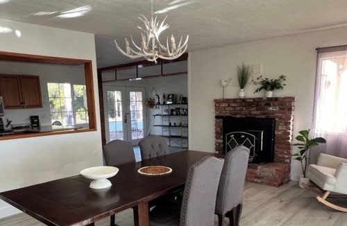 Fallbrook Villa | The most breathtaking lake and mountain view