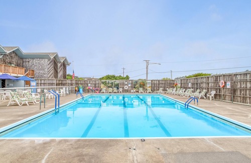 Bayshore House | The Nautical House