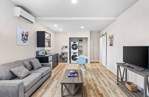 Stanwood Apartment | The Nightingale Nest