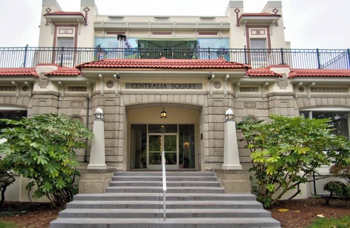 Centralia House | The Peak at Centralia Square | Historic Suite 305