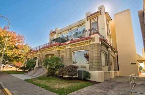 Centralia Apartment | The Peak at Centralia Square | Historic Suite 206