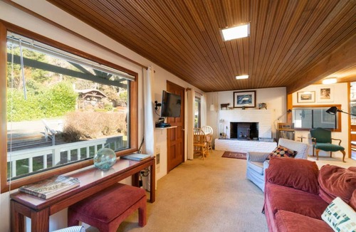 Neahkahnie Beach House | The Sea Slug