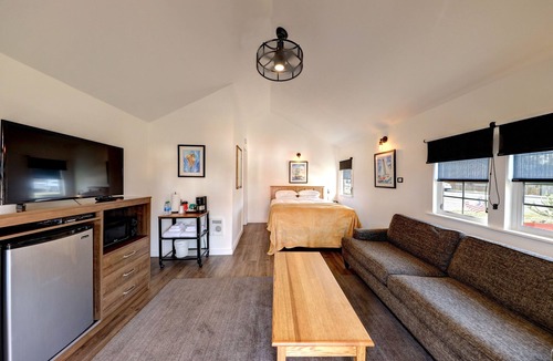 Seaview Hotel | The Seaview Cottages