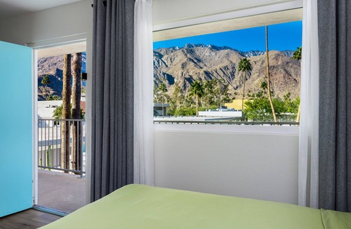 Uptown Design District Hotel | The Skylark a Palm Springs Hotel