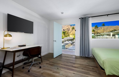 Uptown Design District Hotel | The Skylark a Palm Springs Hotel