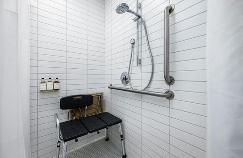 Uptown Design District Hotel | The Skylark, a Palm Springs Hotel