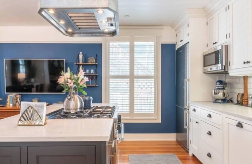 Uptown Apartment | The Sonya: Luxury Flat- Just Steps from NW 23rd!