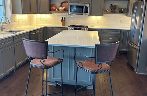 Eugene House | The Track House - 4BR Near UO, Autzen & Hayward, Peaceful & Spacious