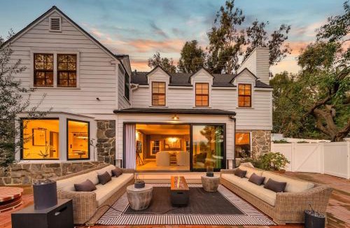Sherman Oaks Villa | The Ultra-Luxury Escape in Coldwater Canyon