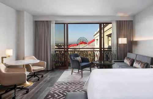 Anaheim Resort Hotel | The Westin Anaheim Resort