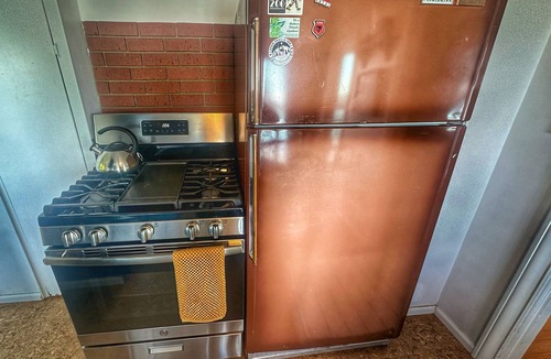 South Colby House | This house is a 2 bedroom(s), 1 bathrooms, located in Vashon, WA.