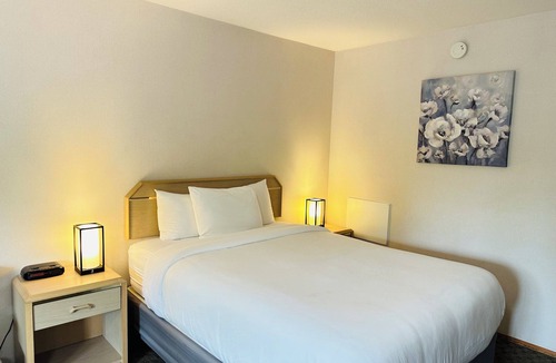 Castle Rock Hotel | Timberland Inn & Suites