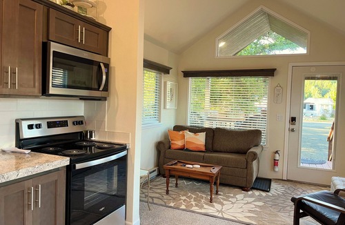 Lakeside House | Tiny Pines ~ Dunes nearby + Full hookup RV site