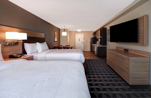 Las Vegas Hotel | TownePlace Suites by Marriott Las Vegas Airport South