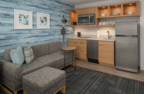 Parkrose Hotel | TownePlace Suites by Marriott Portland Airport