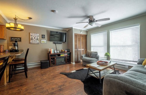 Brian Head Condo | Tranquil 2-bedroom condo in Brian Head with pool and sauna
