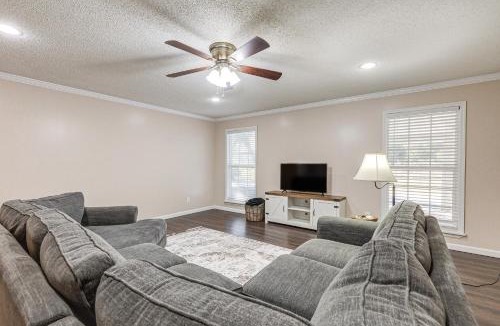 Theodore House | Tranquil Coden Retreat: 10 Mi to Dauphin Island!