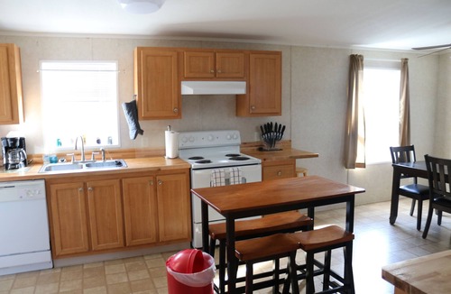 Pahrump House | Traveling nurses, construction workers dream for 30 nights or more