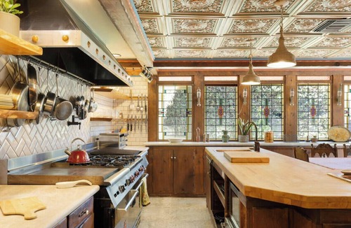 Warm Sands House | Tudor-Style Home on Manicured Grounds Near Downtown Palm Springs