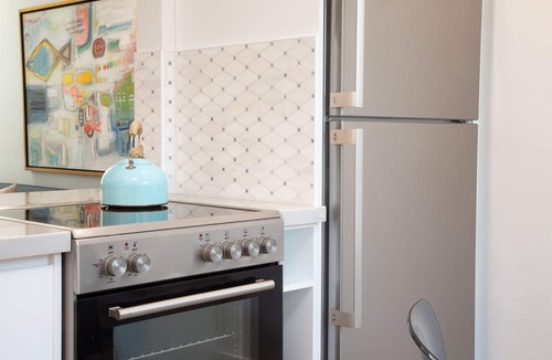 Del Mar House | Turtle Retreat - Easy 2 minute walk to the Ocean!