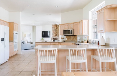 Toquerville House | Two houses- perfect for large groups/weddings!