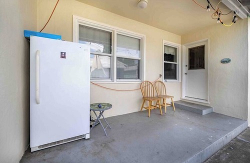 Southeastern Sacramento House | Ultimate East Sacramento Haven-Ideal Location