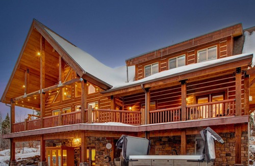 Tollgate Canyon Cabin | Unforgotten Utopia in Tollgate Canyon hosted by Nestique