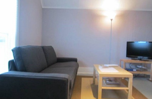 Columbia House | Unique 2nd Floor Flat - Located in Desirable Columbia District