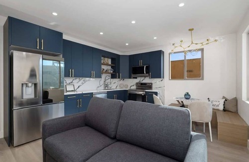 Bankers Hill House | Unique, Entire 4 Bedroom Home - High End Modern