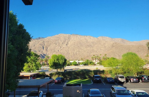 Baristo Condo | Unique large desert(+) rental opportunity