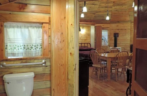 White Salmon Cabin | Unique Yurt Rental with a Hot Tub in White Salmon, Washington