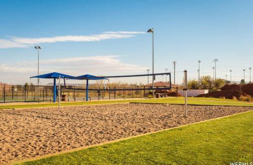 Santa Clara Apartment | Unwind in Paradise Your Private Southern Utah Oasis for 14