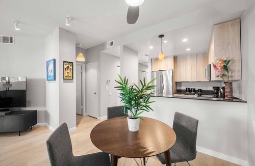 Downtown San Diego Condo | Updated Condo with Roomy Patio