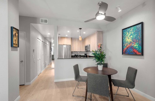 Downtown San Diego Condo | Updated Condo with Roomy Patio