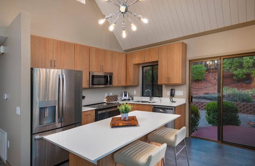 Uptown Sedona Ski Chalet | Uptown Chalet @ The Matterhorn Inn