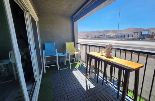 Enterprise House | Vegas Golden Skies near strip and stadiums