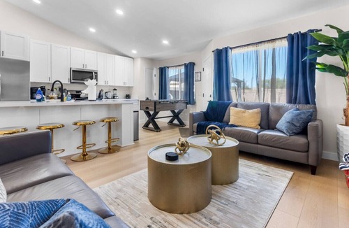 North Las Vegas House | Vegas Vacation 5BD-Pool, Spa, Games, and More!