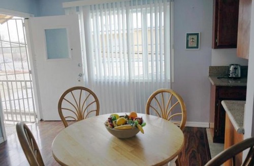 Palms Apartment | Venice Beach 1BD/1BA Home