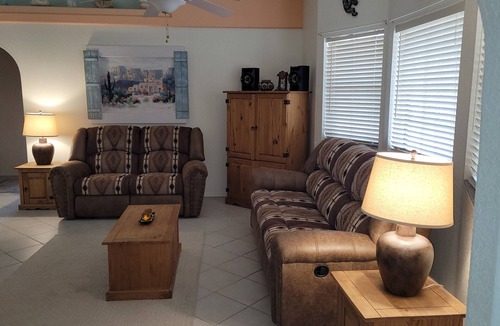 Lake Havasu City House | VERY CLEAN AND FULLY EQUIPPED~ SNOWBIRDS WINTER NEST