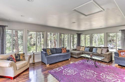 Weaverville House | Vibrant Weaverville Escape w/Deck & Creek!