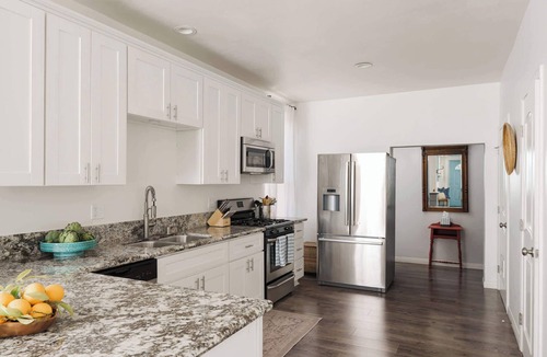 Logan Heights House | Victorian Retreat in Barrio Logan- 1mi to Downtown