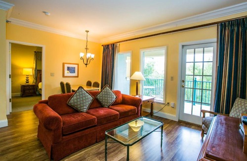 Lake Las Vegas Apartment | Viera One-Bedroom Apartment #330