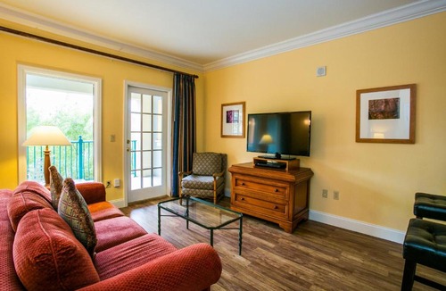 Lake Las Vegas Apartment | Viera One-Bedroom Apartment #330