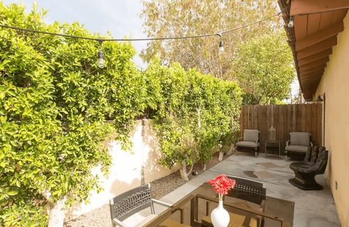 Uptown Design District Villa | Villa Cristine